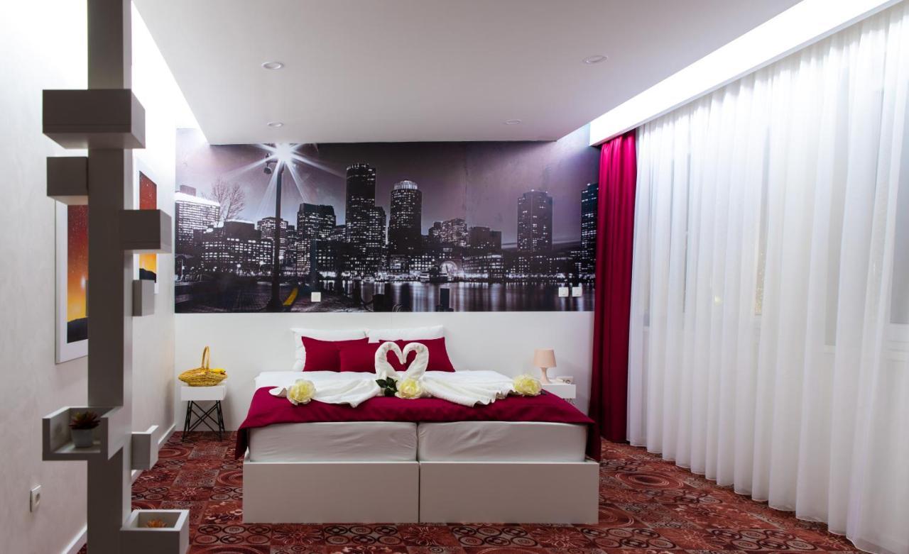 Hotel Biss Zenica Extérieur photo