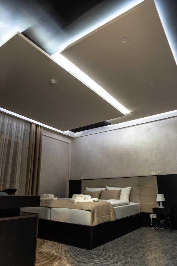 Hotel Biss Zenica Extérieur photo