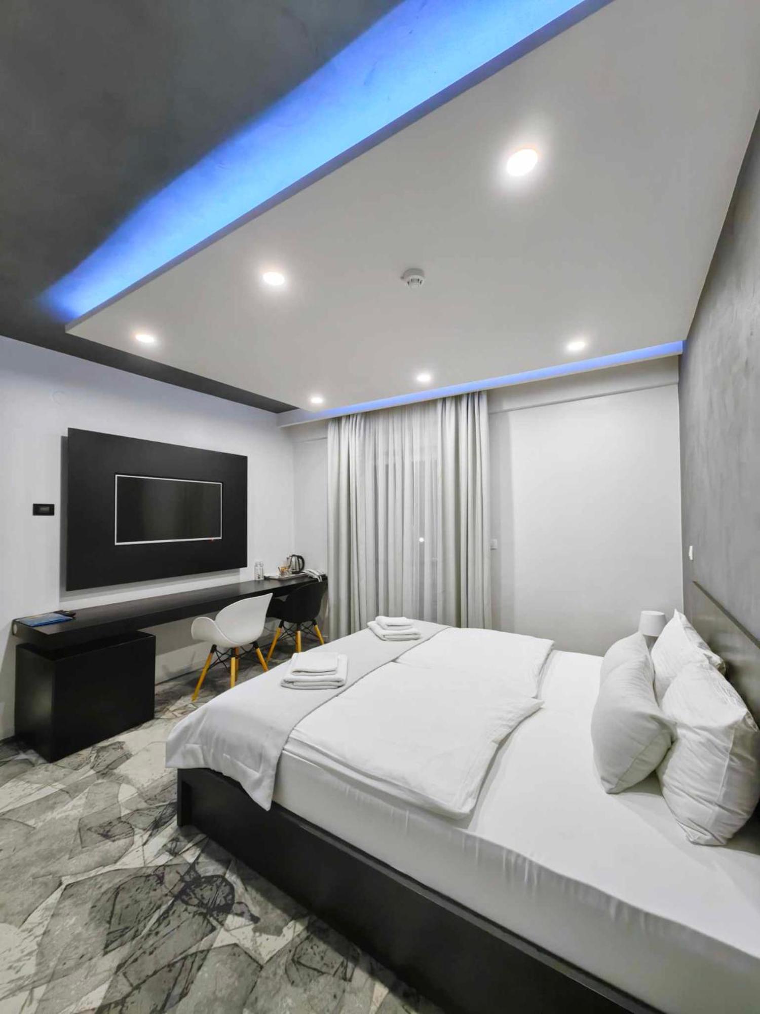 Hotel Biss Zenica Extérieur photo
